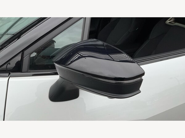 Used Toyota C-HR 2025 for sale - 76326917: Photo 25