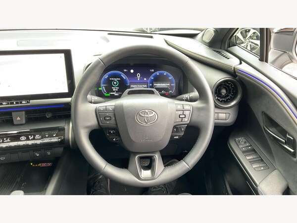 Used Toyota C-HR 2025 for sale - 76326917: Photo 8
