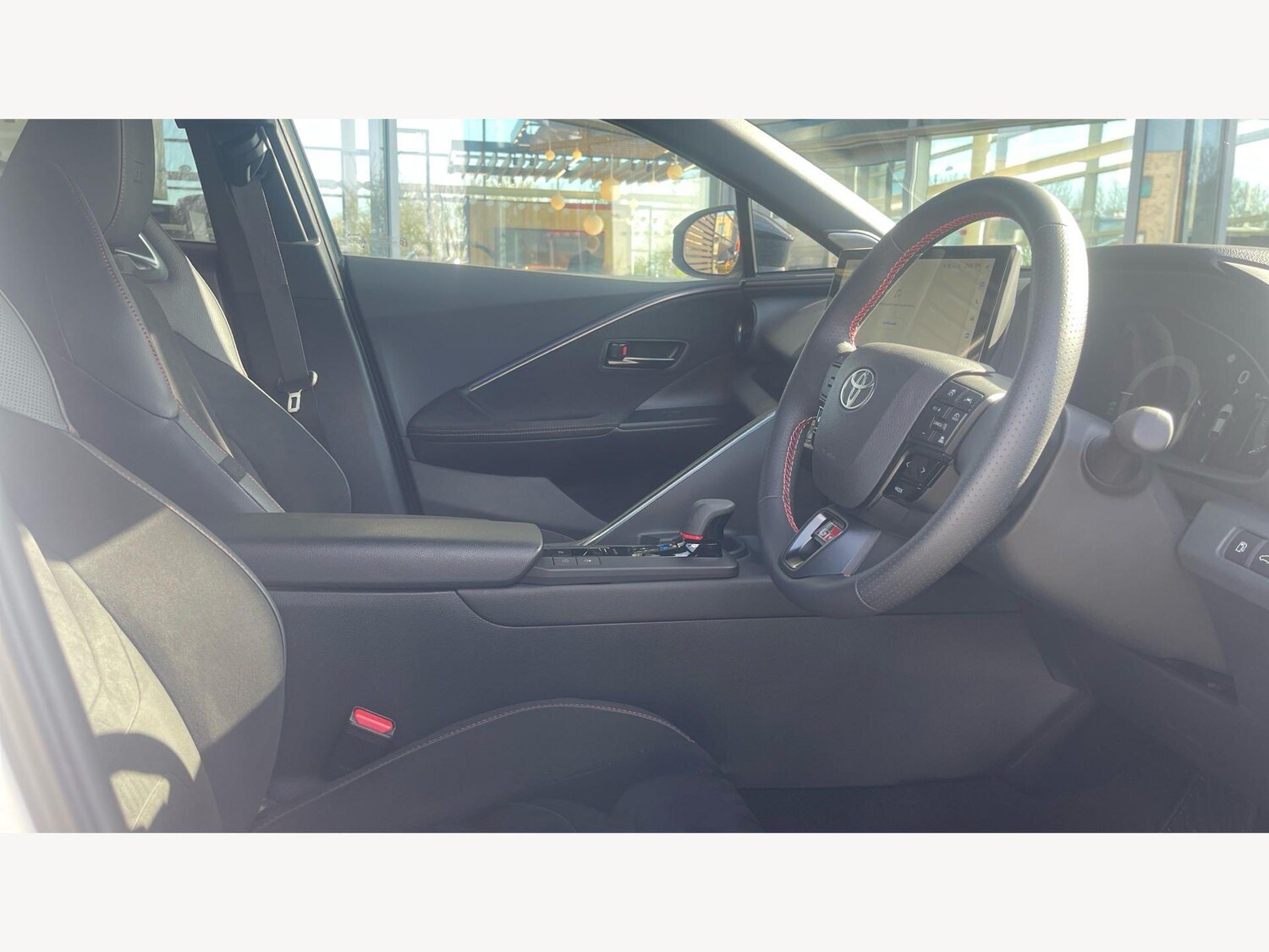 Used Toyota C-HR 2024 for sale - 78006355: Photo 13