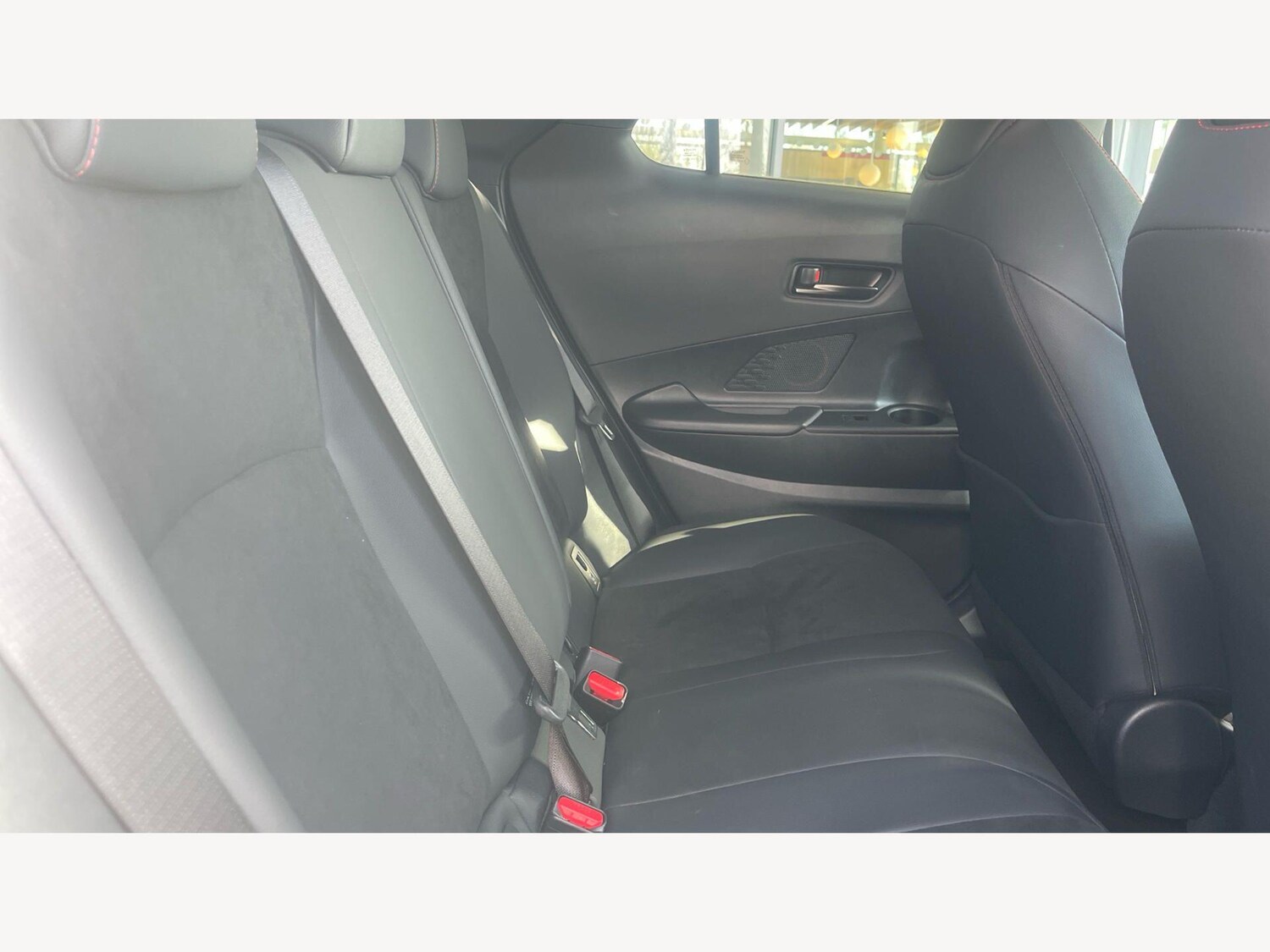 Used Toyota C-HR 2024 for sale - 78006355: Photo 14