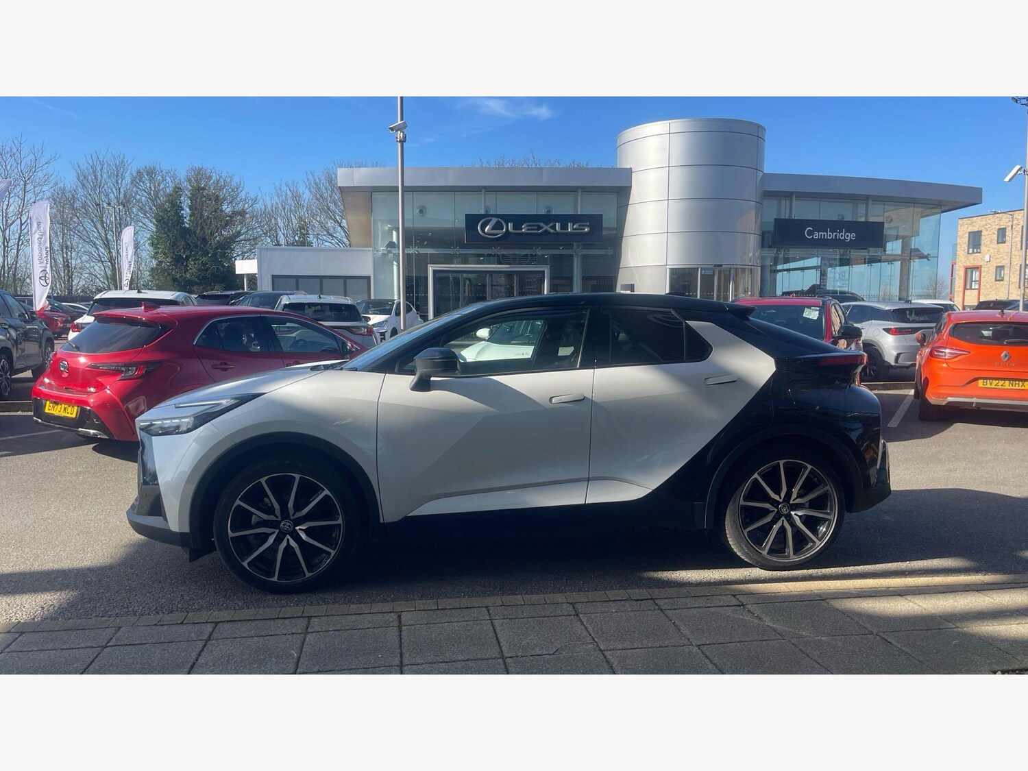 Used Toyota C-HR 2024 for sale - 78006355: Photo 19