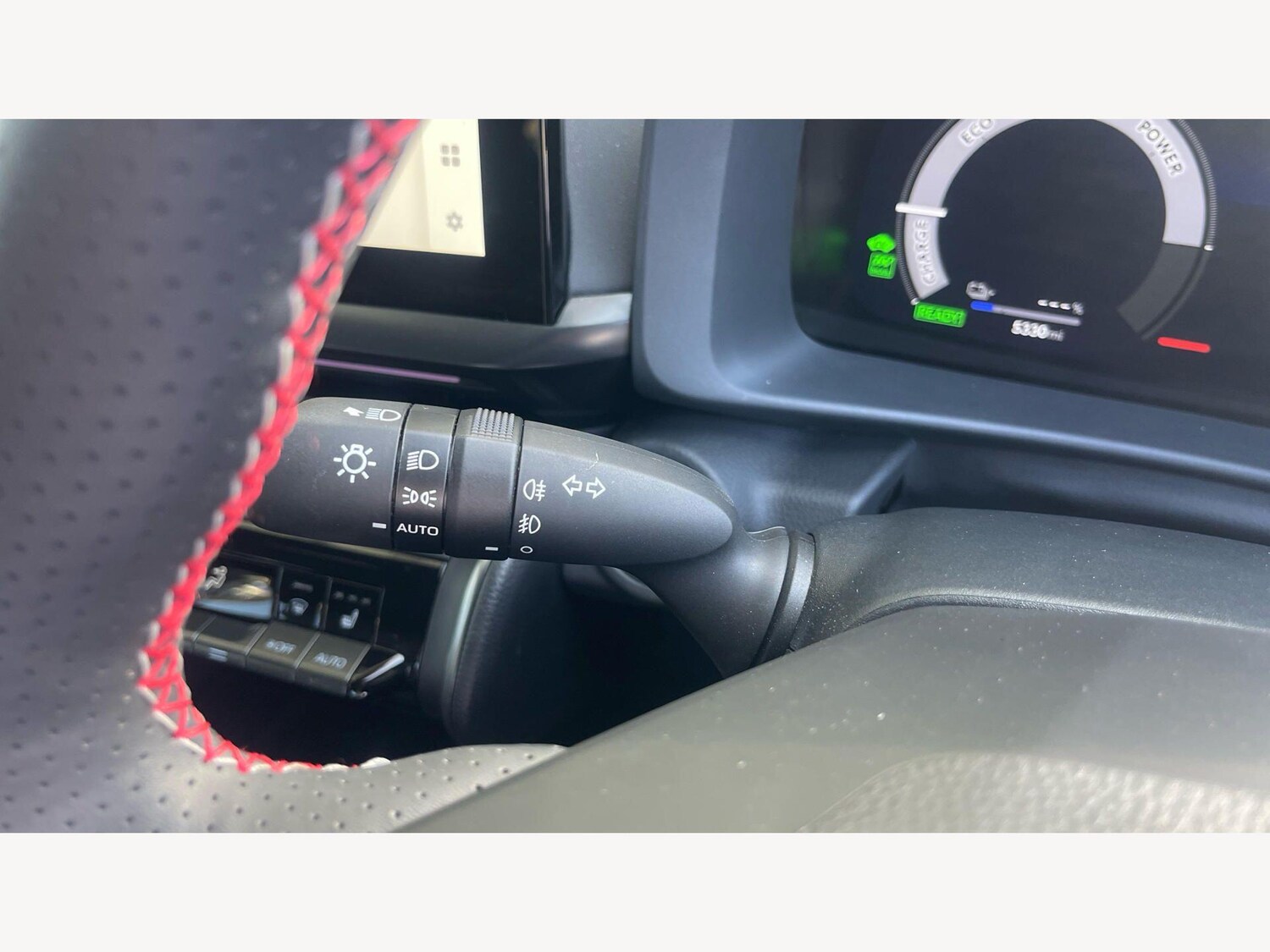 Used Toyota C-HR 2024 for sale - 78006355: Photo 31