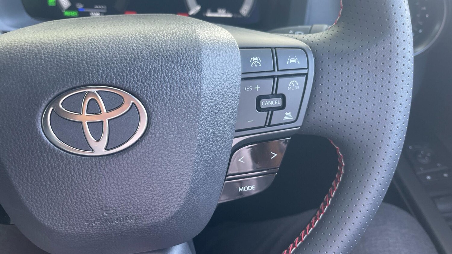 Used Toyota C-HR 2024 for sale - 78006355: Photo 32