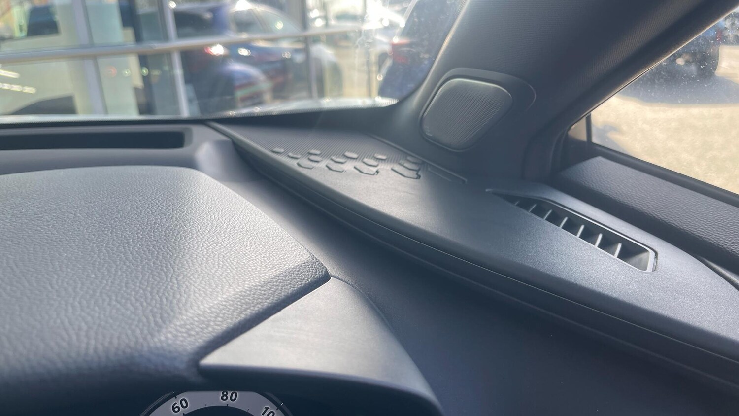 Used Toyota C-HR 2024 for sale - 78006355: Photo 36