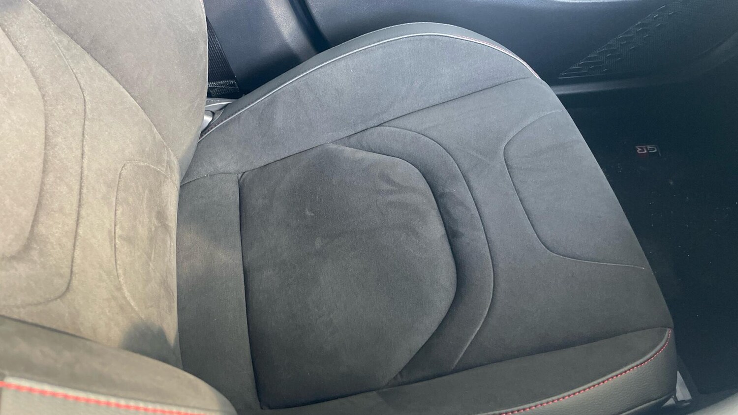 Used Toyota C-HR 2024 for sale - 78006355: Photo 40