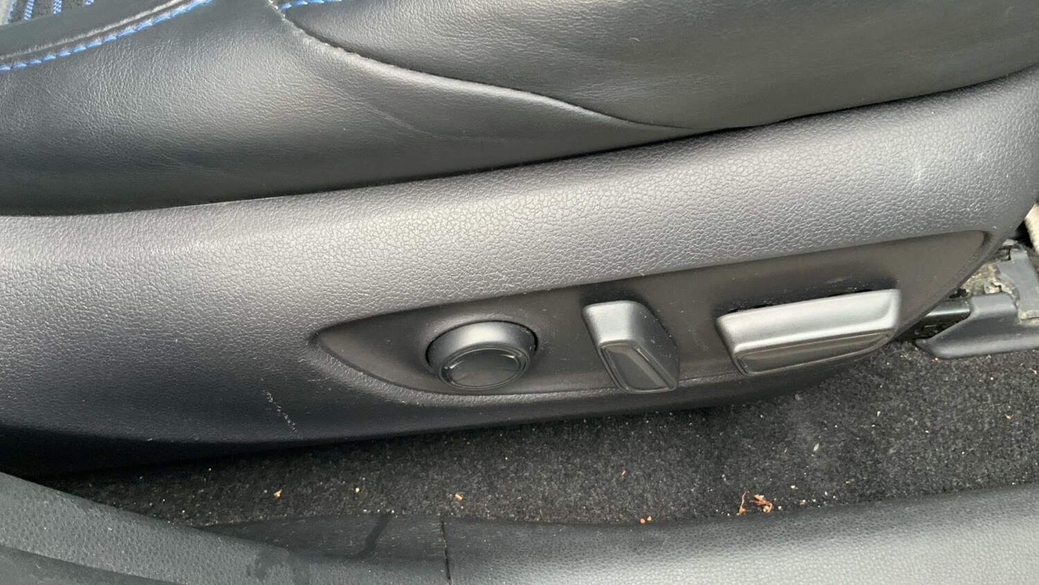 Used Toyota RAV4 2020 for sale - 76866582: Photo 36