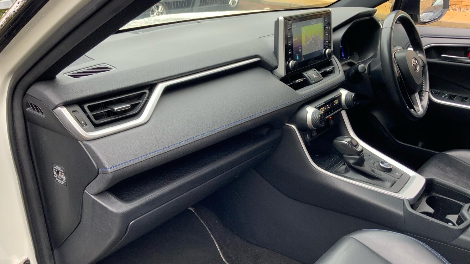 Used Toyota RAV4 2020 for sale - 76866582: Photo 42