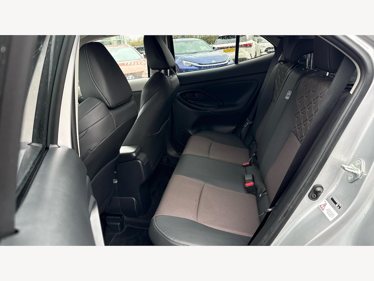 Used Toyota Yaris Cross 2023 for sale - 76786849: Photo 15