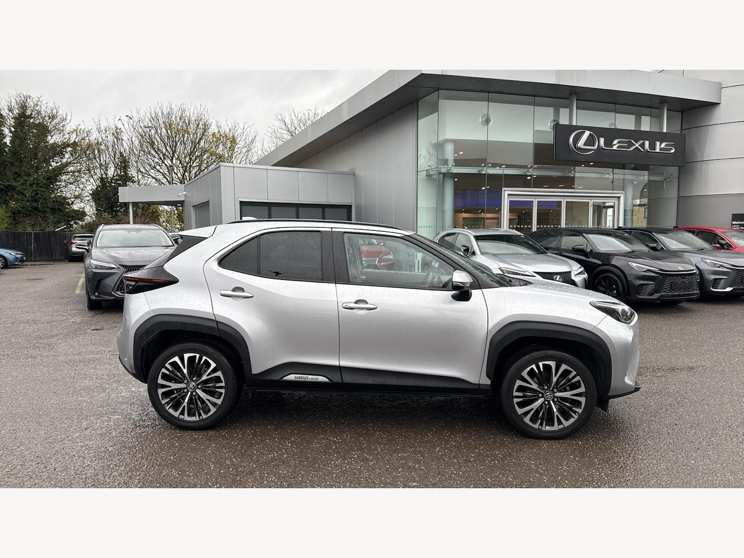 Used Toyota Yaris Cross 2023 for sale - 76786849: Photo 18