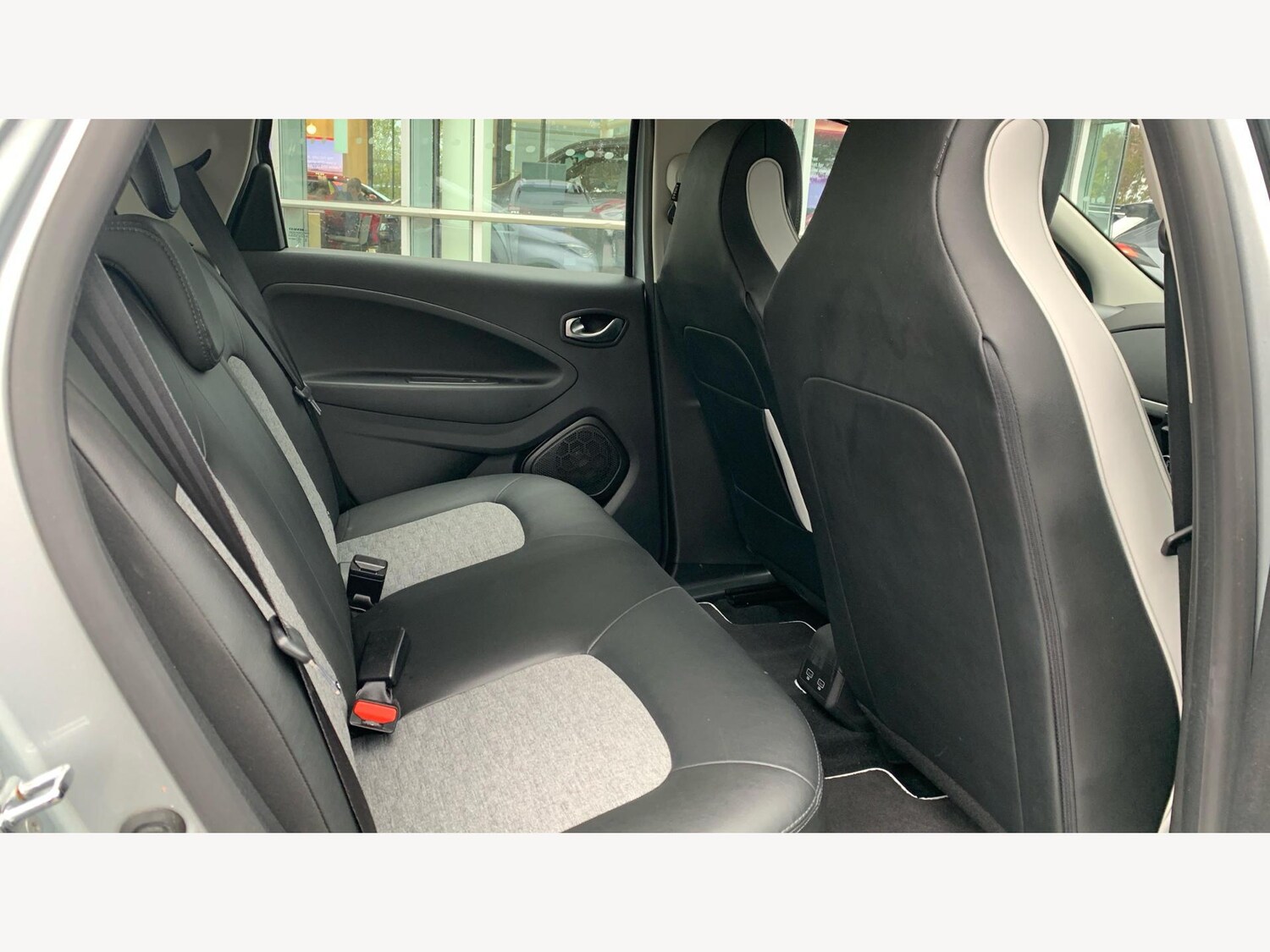 Used Renault Zoe 2021 for sale - 76620051: Photo 14