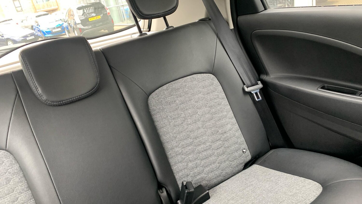 Used Renault Zoe 2021 for sale - 76620051: Photo 41