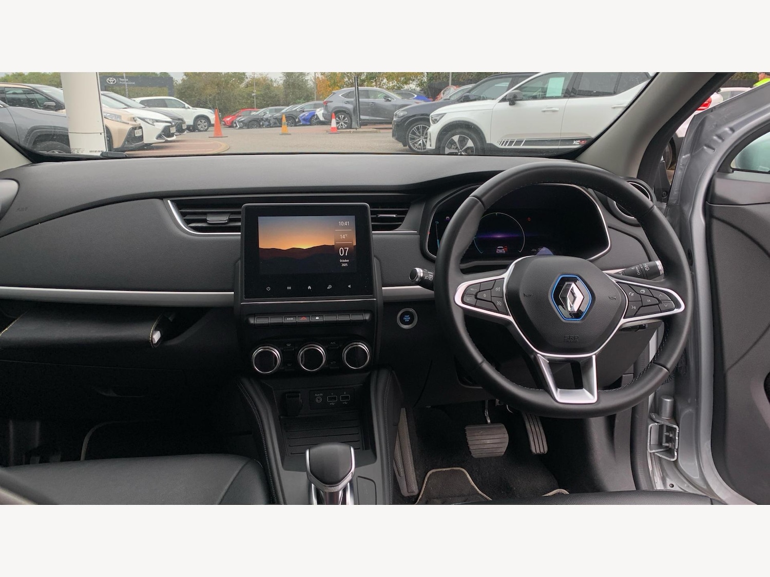 Used Renault Zoe 2021 for sale - 76620051: Photo 7