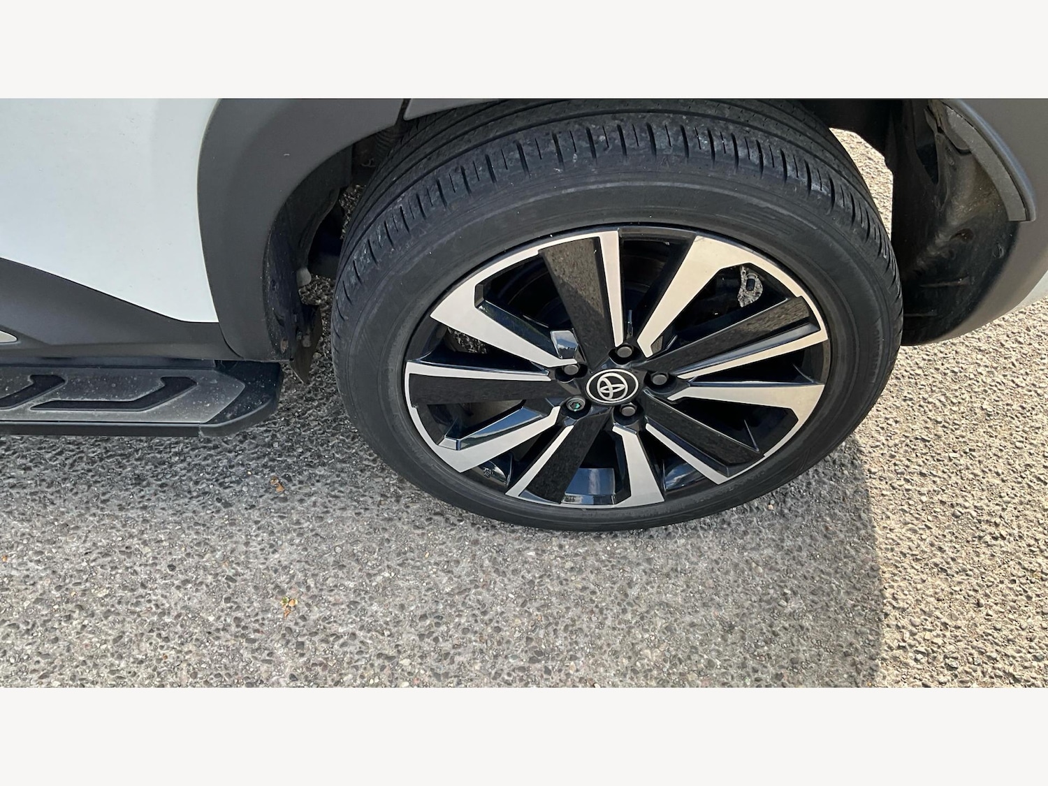 Used Toyota Yaris Cross 2022 for sale - 75977631: Photo 25