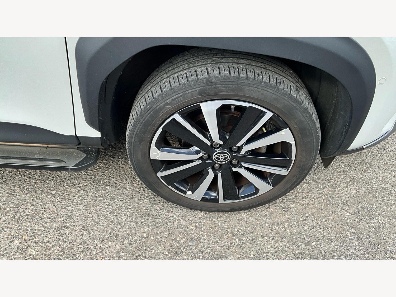 Used Toyota Yaris Cross 2022 for sale - 75977631: Photo 28
