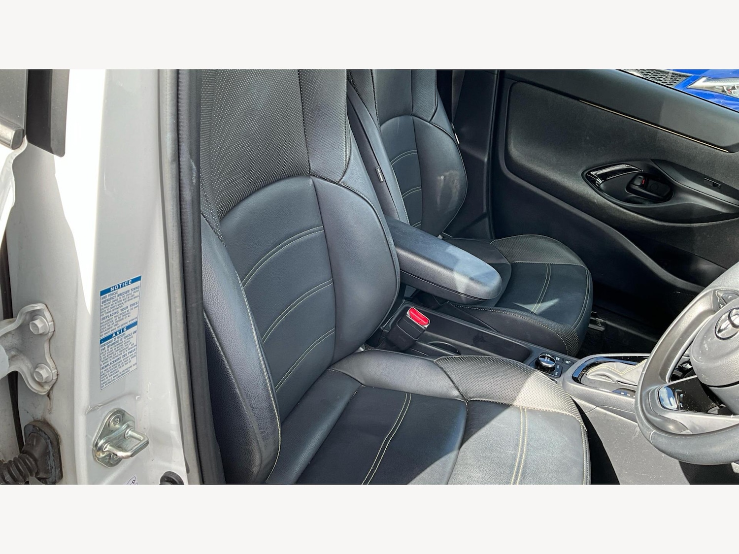 Used Toyota Yaris Cross 2022 for sale - 75977631: Photo 39