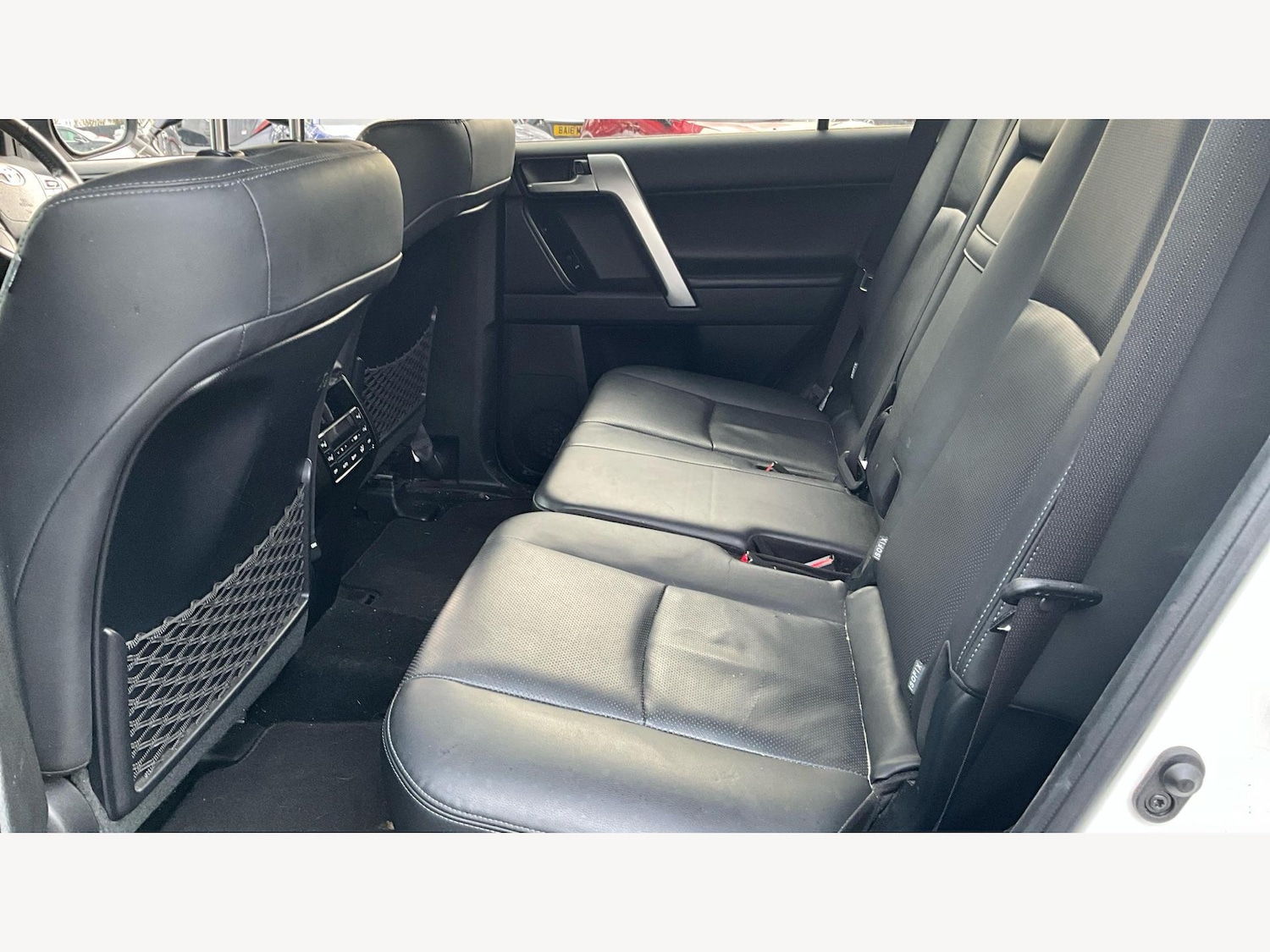 Used Toyota Land Cruiser 2021 for sale - 77230022: Photo 14