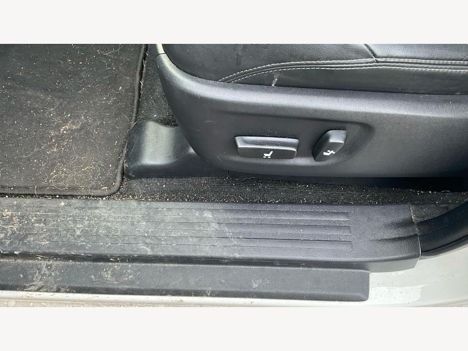 Used Toyota Land Cruiser 2021 for sale - 77230022: Photo 30