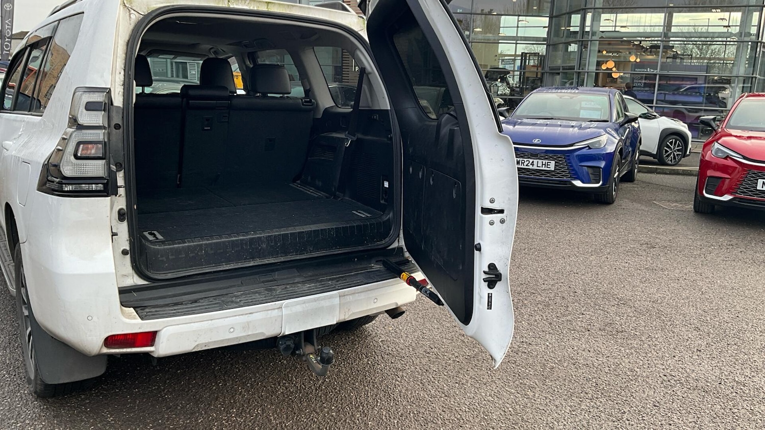 Used Toyota Land Cruiser 2021 for sale - 77230022: Photo 33