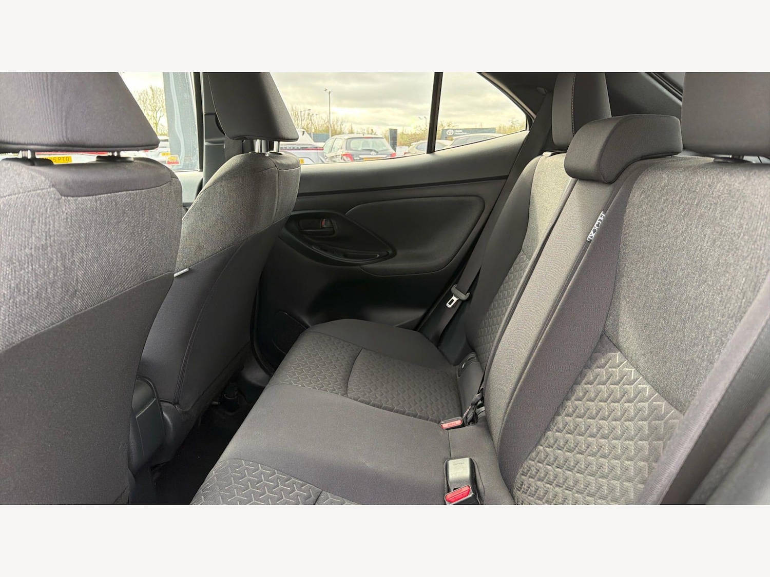 Used Toyota Yaris Cross 2022 for sale - 78087182: Photo 15
