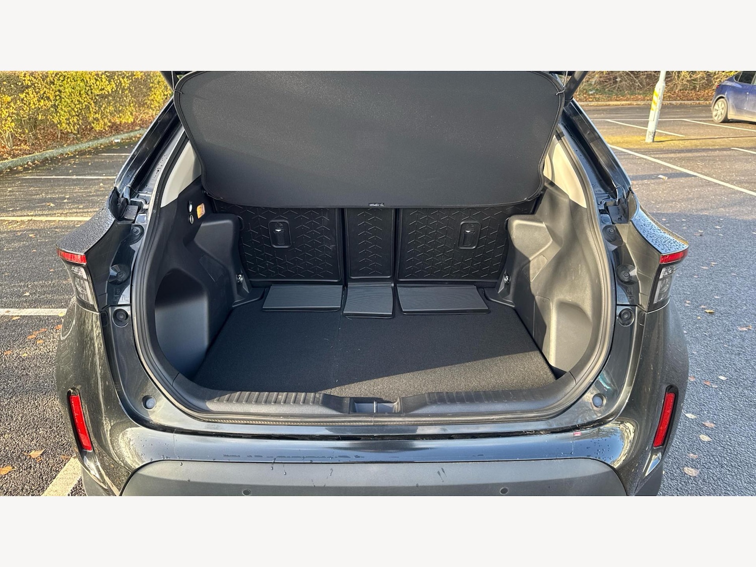 Used Toyota Yaris Cross 2023 for sale - 76865933: Photo 16