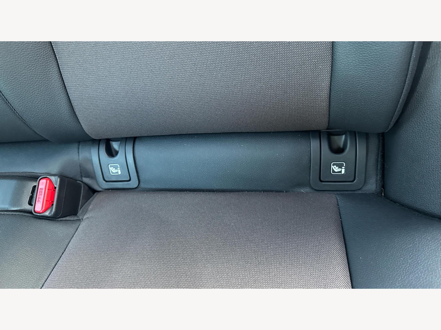 Used Toyota Yaris Cross 2023 for sale - 76865933: Photo 26