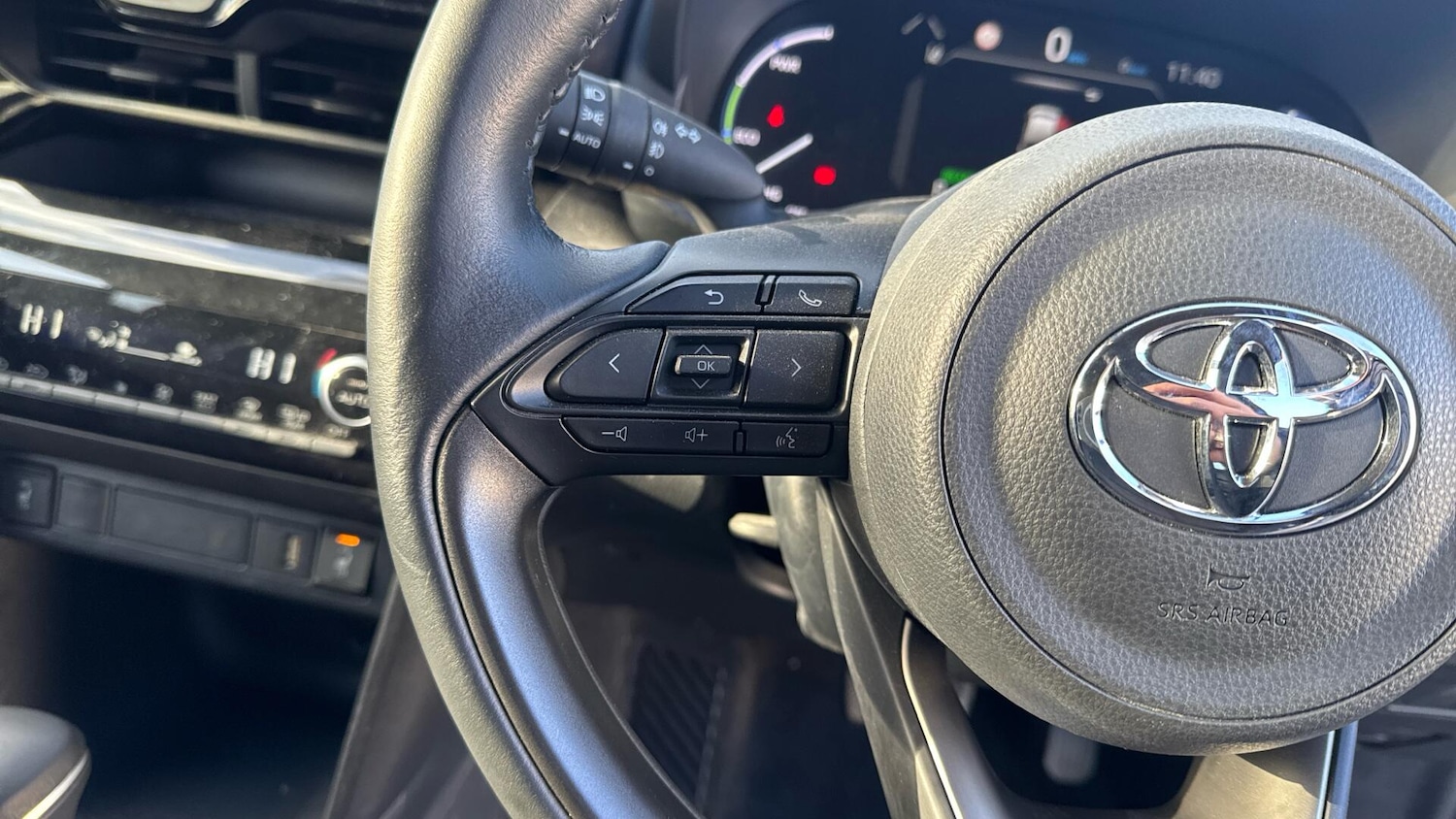 Used Toyota Yaris Cross 2023 for sale - 76865933: Photo 36