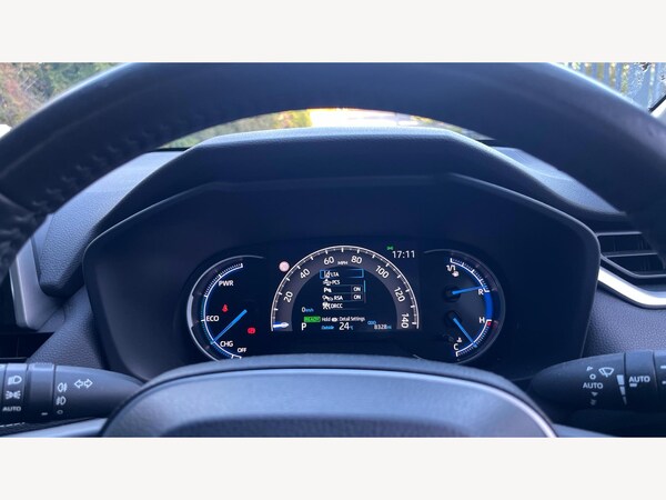 Used Toyota RAV4 2022 for sale - 76121822: Photo 11