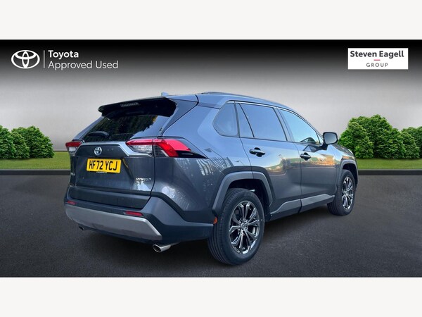 Used Toyota RAV4 2022 for sale - 76121822: Photo 2