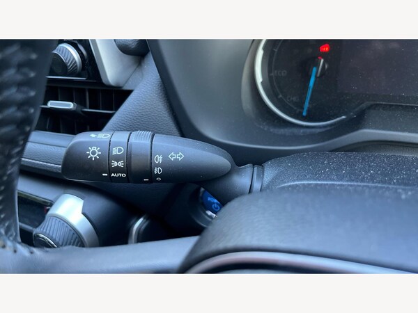 Used Toyota RAV4 2022 for sale - 76121822: Photo 32