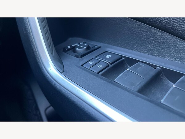 Used Toyota RAV4 2022 for sale - 76121822: Photo 35