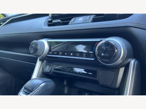 Used Toyota RAV4 2022 for sale - 76121822: Photo 39