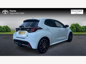 Used Toyota Yaris 2023 for sale - 74990357: Photo