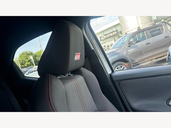 Used Toyota Yaris 2023 for sale - 74990357: Photo 32