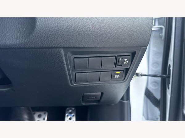 Used Toyota Yaris 2023 for sale - 74990357: Photo 33