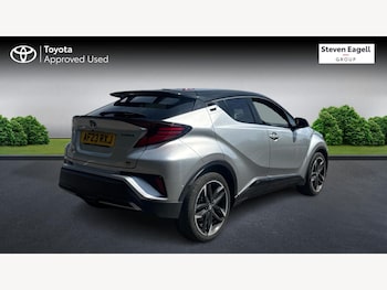 Used Toyota C-HR 2023 for sale - 79441582: Photo