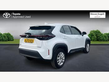 Used Toyota Yaris Cross 2024 for sale - 79751212: Photo