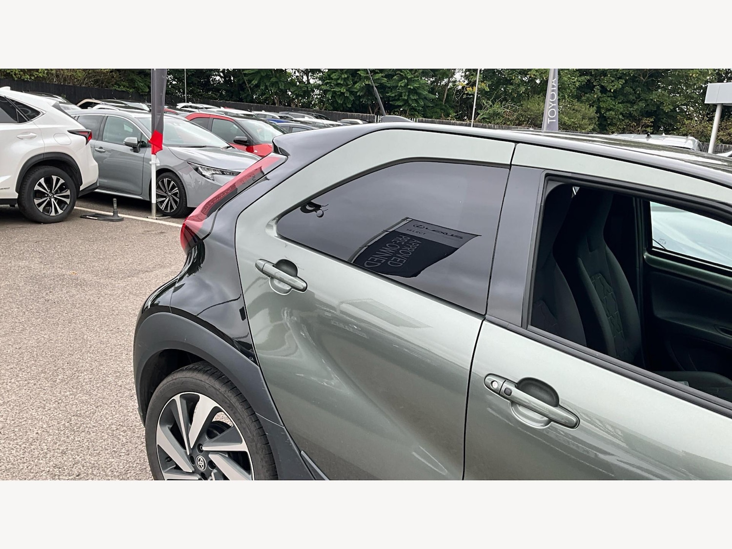 Used Toyota Aygo X 2022 for sale - 76398704: Photo 30