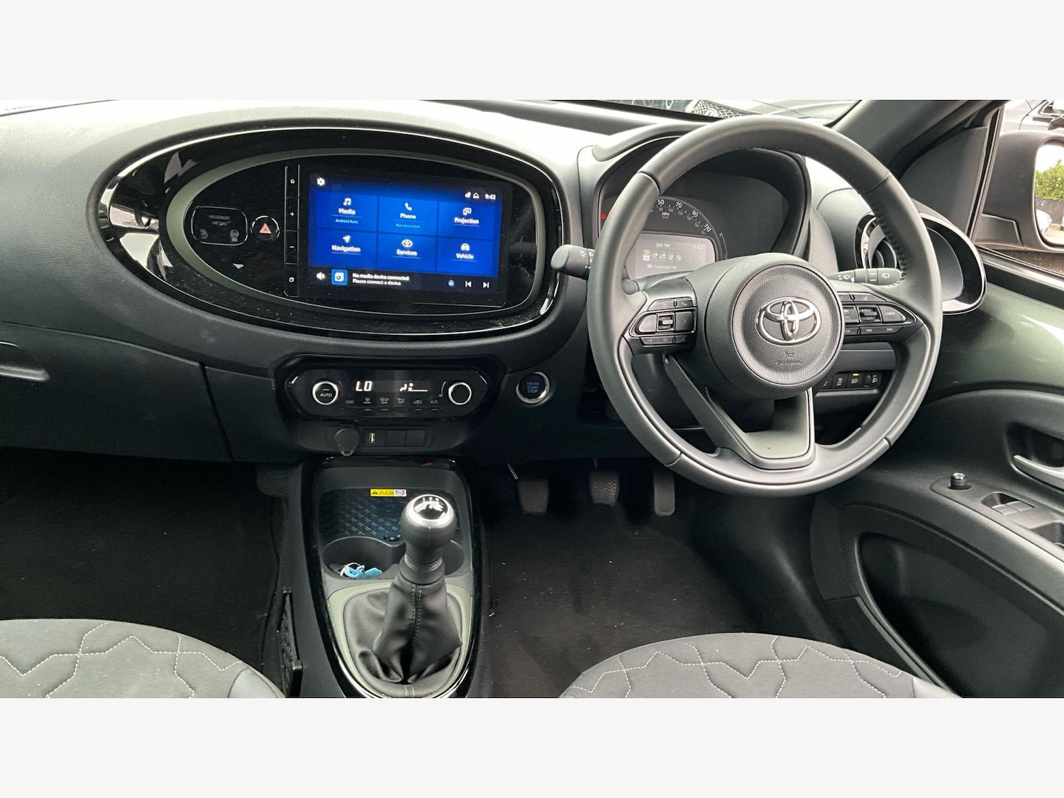 Used Toyota Aygo X 2022 for sale - 76398704: Photo 7