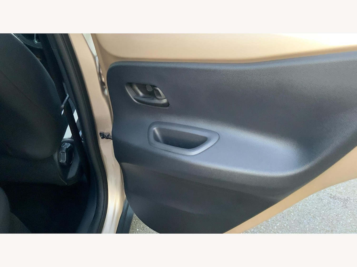 Used Toyota Aygo X 2024 for sale - 76398189: Photo 21