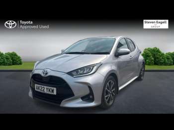 Used Toyota Yaris 2022 for sale - 74739002: Photo