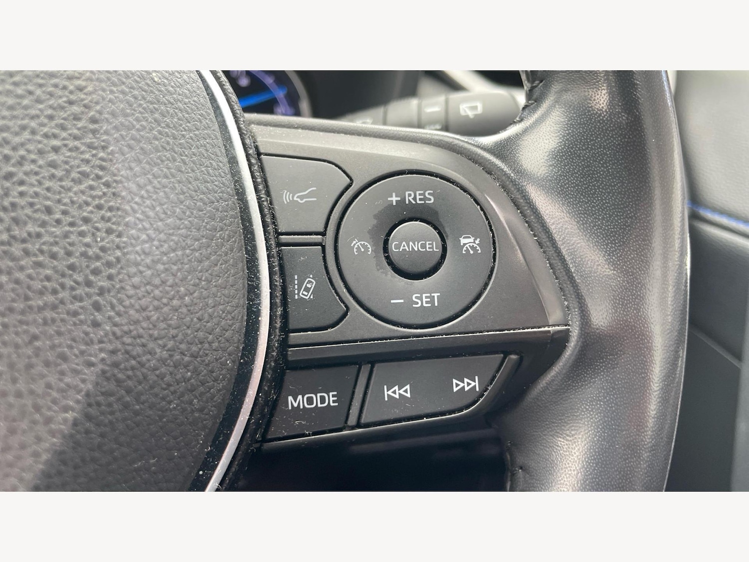 Used Toyota RAV4 2019 for sale - 76688929: Photo 19