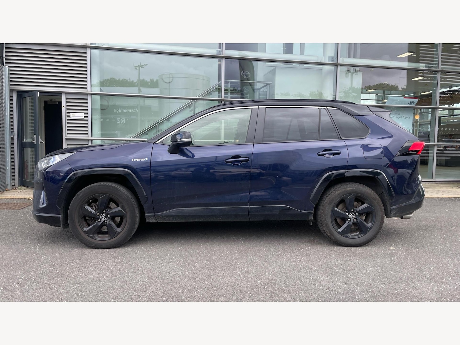 Used Toyota RAV4 2019 for sale - 76688929: Photo 5