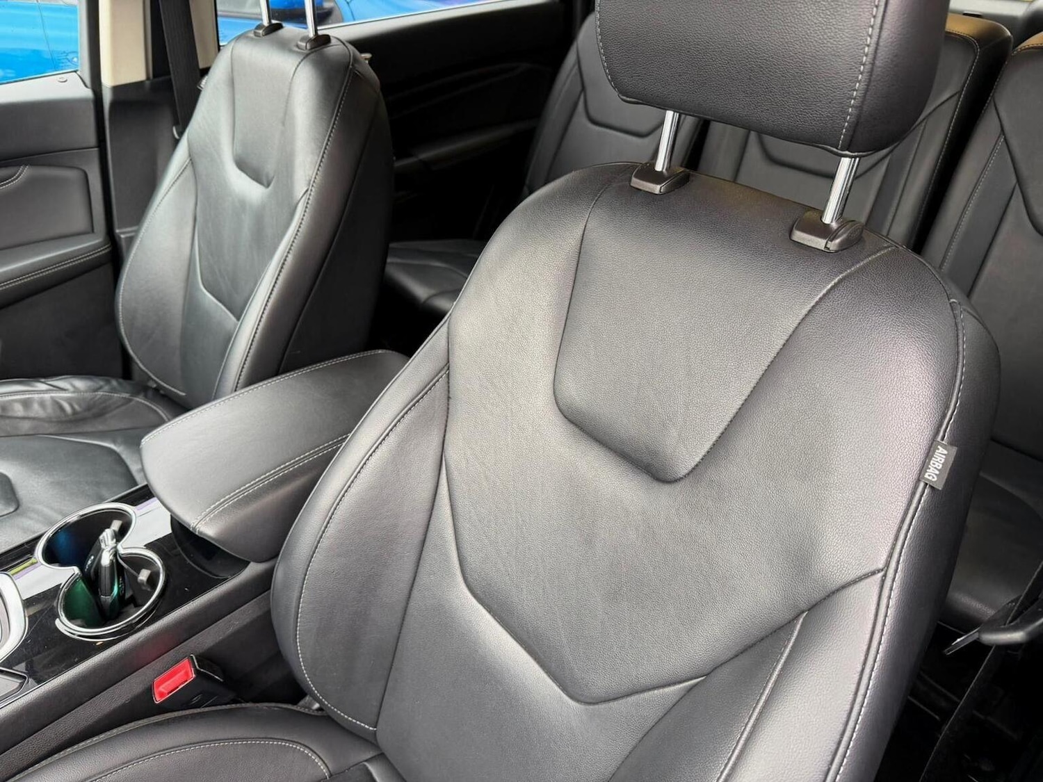 Used Ford S-Max 2015 for sale - 76769547: Photo 28