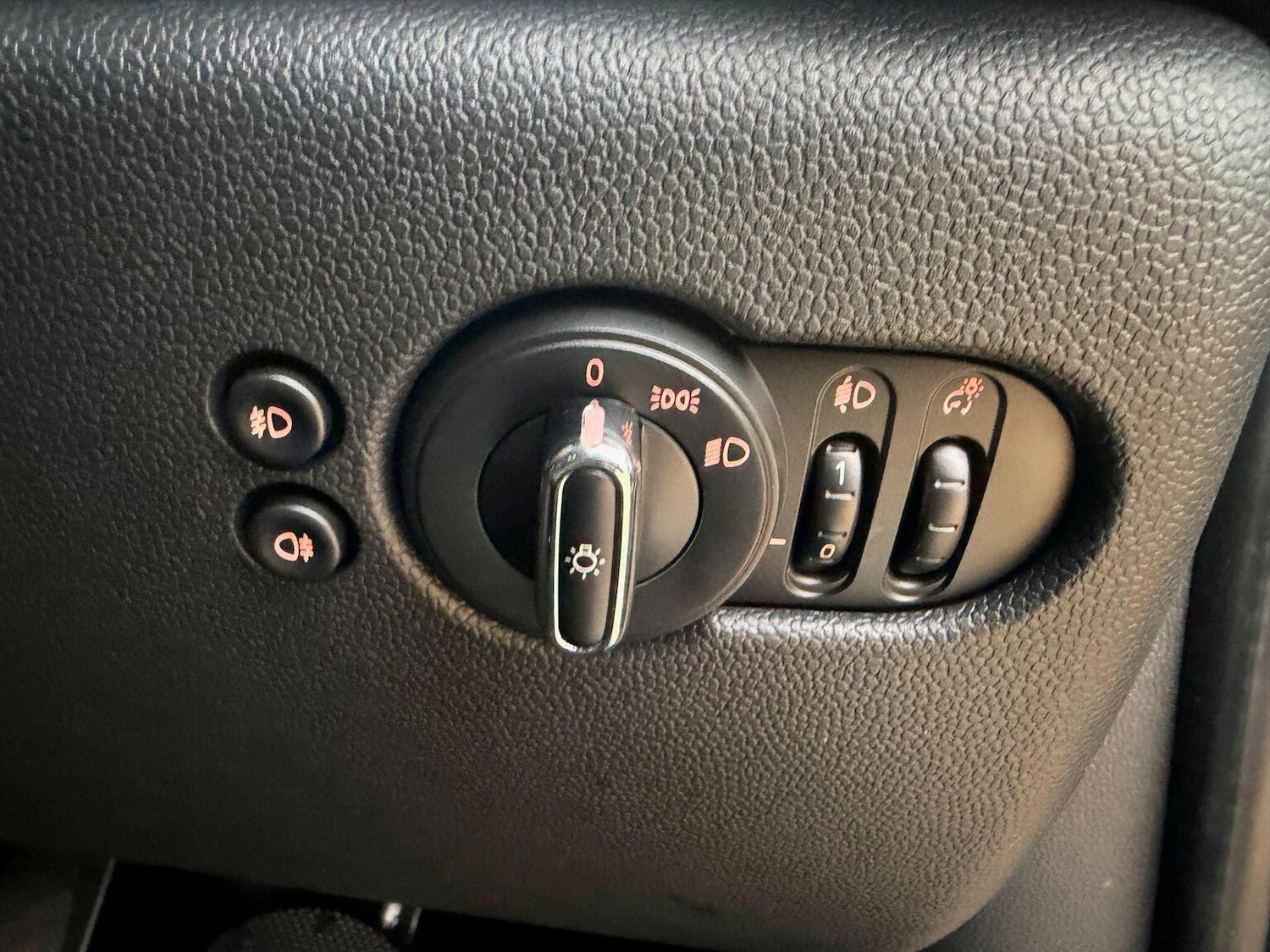 Used MINI Hatch 2017 for sale - 77056583: Photo 13