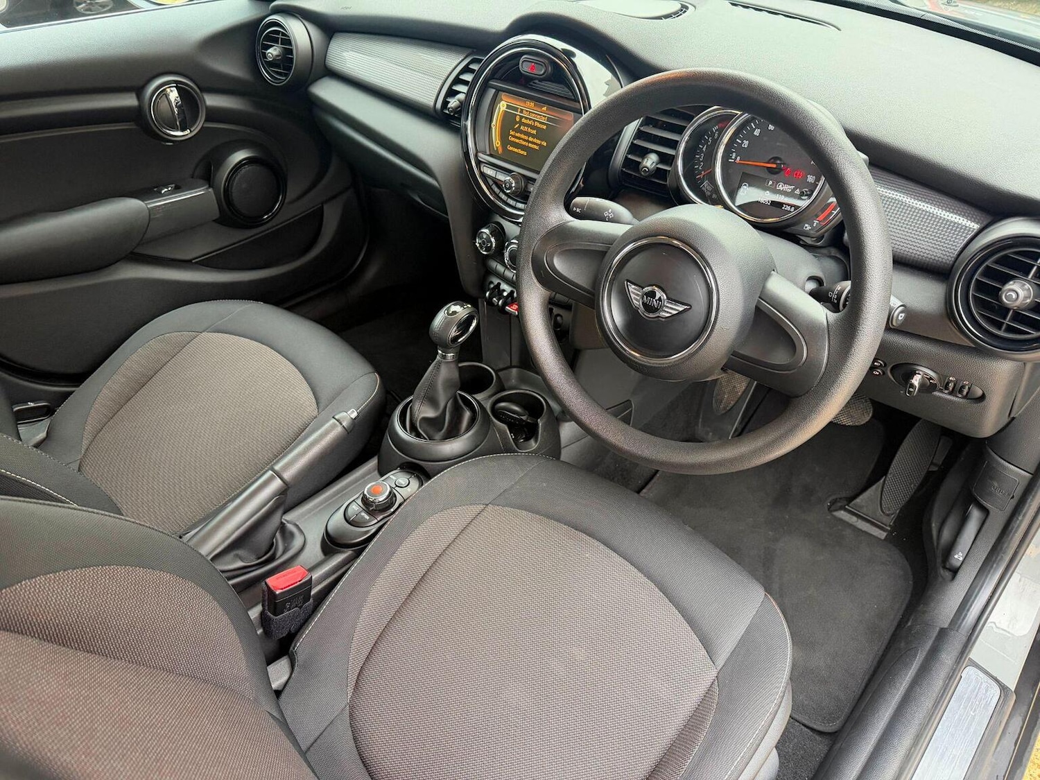 Used MINI Hatch 2017 for sale - 77056583: Photo 19