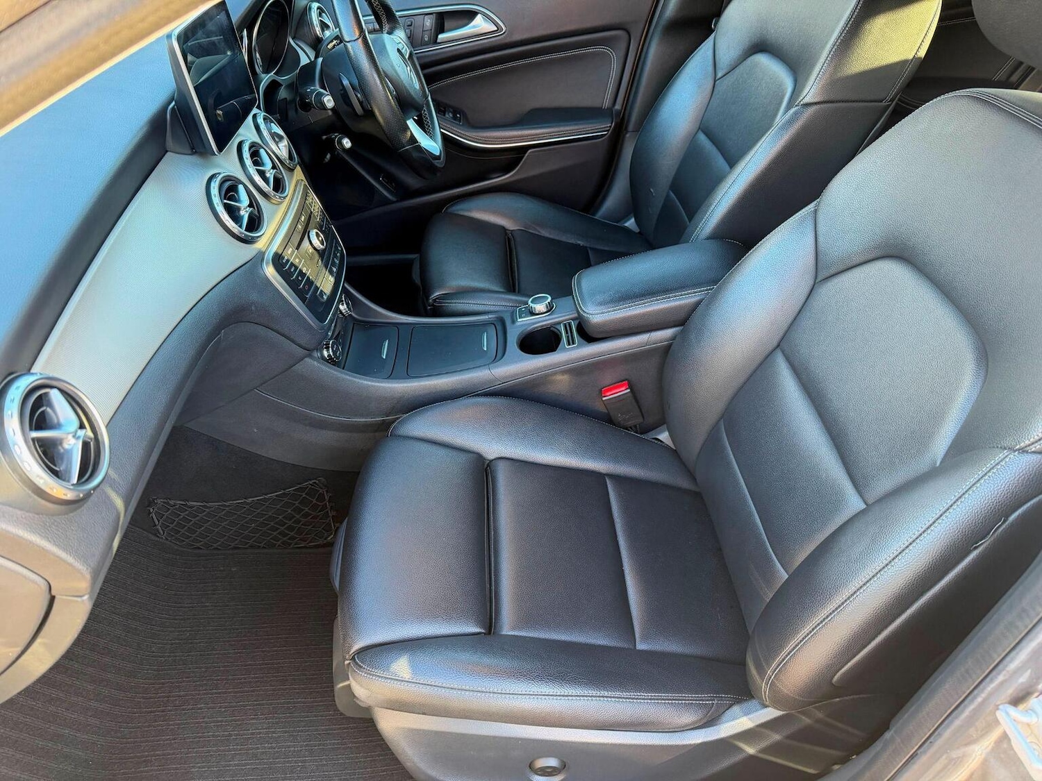 Used Mercedes-Benz GLA 2016 for sale - 77056609: Photo 18