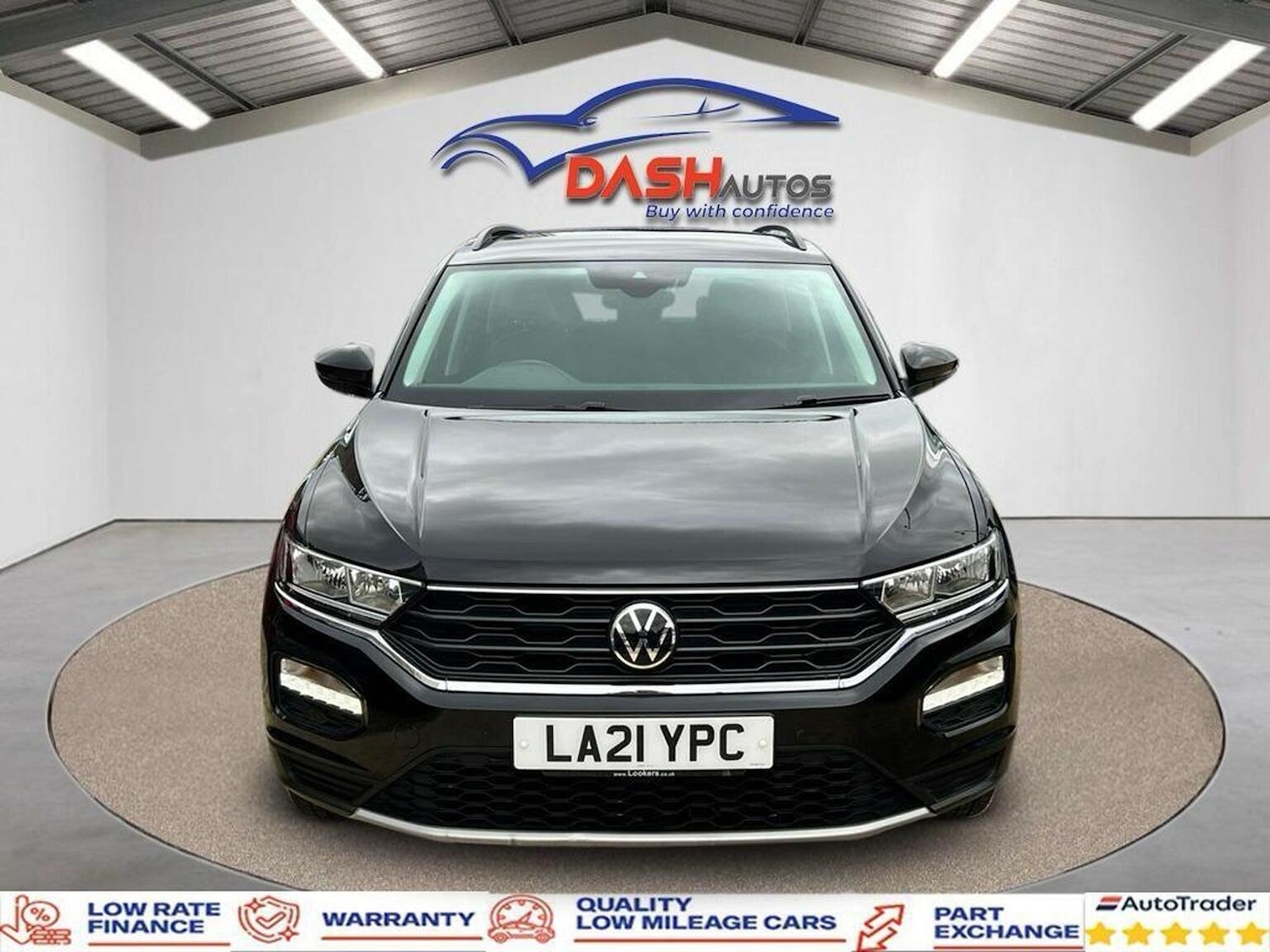 Used Volkswagen T-Roc 2021 for sale - 76541590: Photo 2
