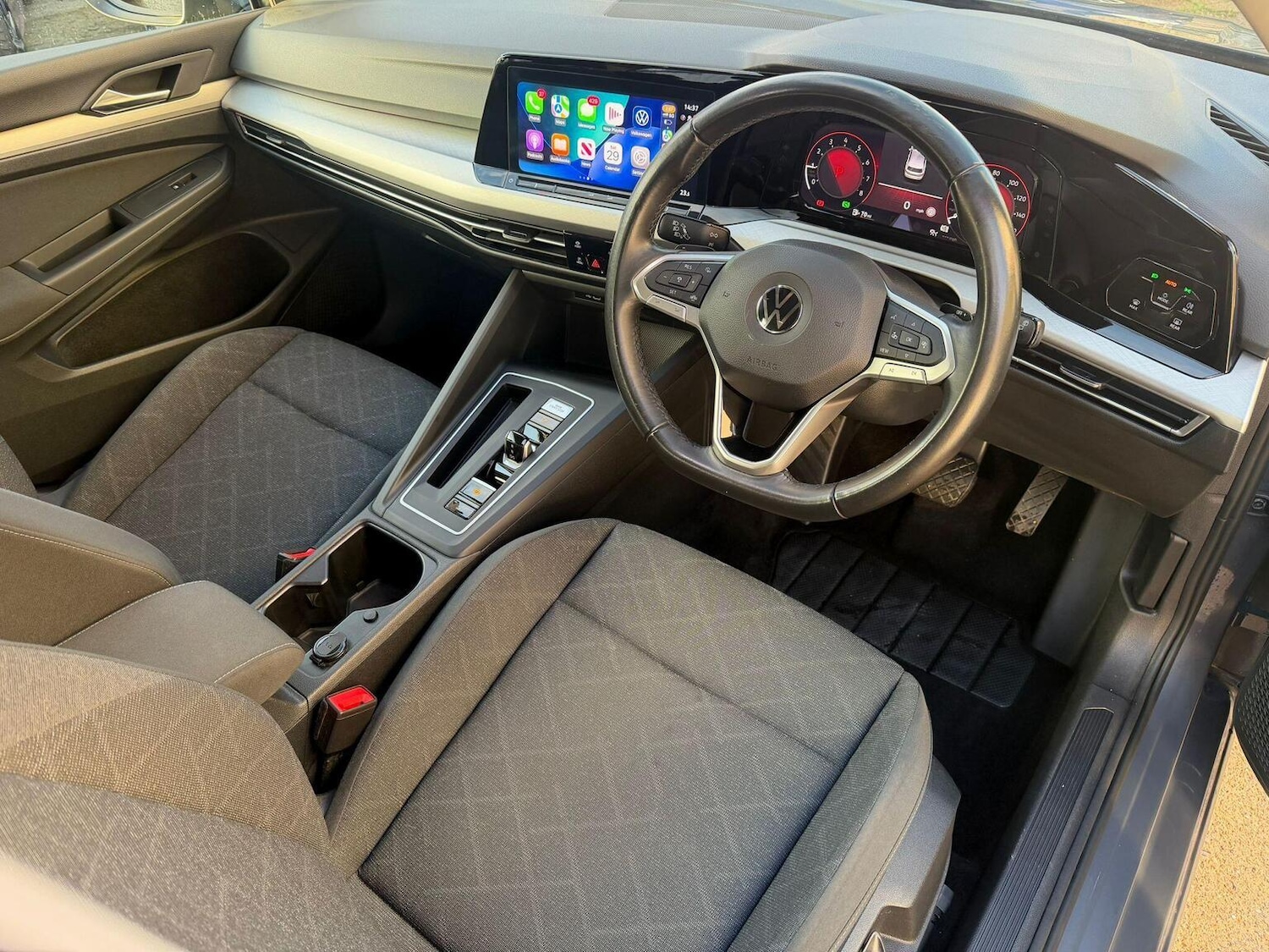 Used Volkswagen Golf 2021 for sale - 76751875: Photo 9