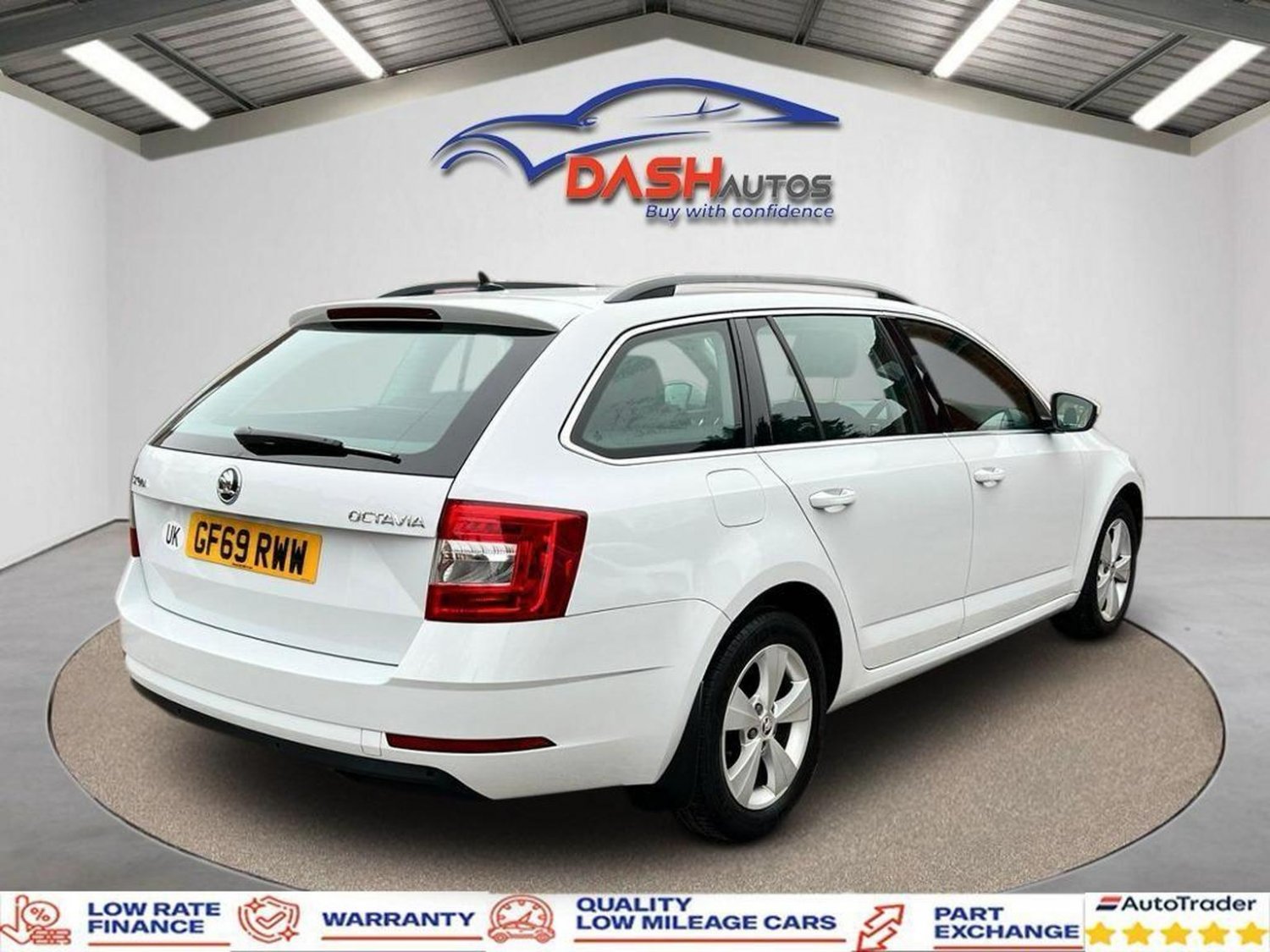 Used Skoda Octavia 2019 for sale - 76793642: Photo 2