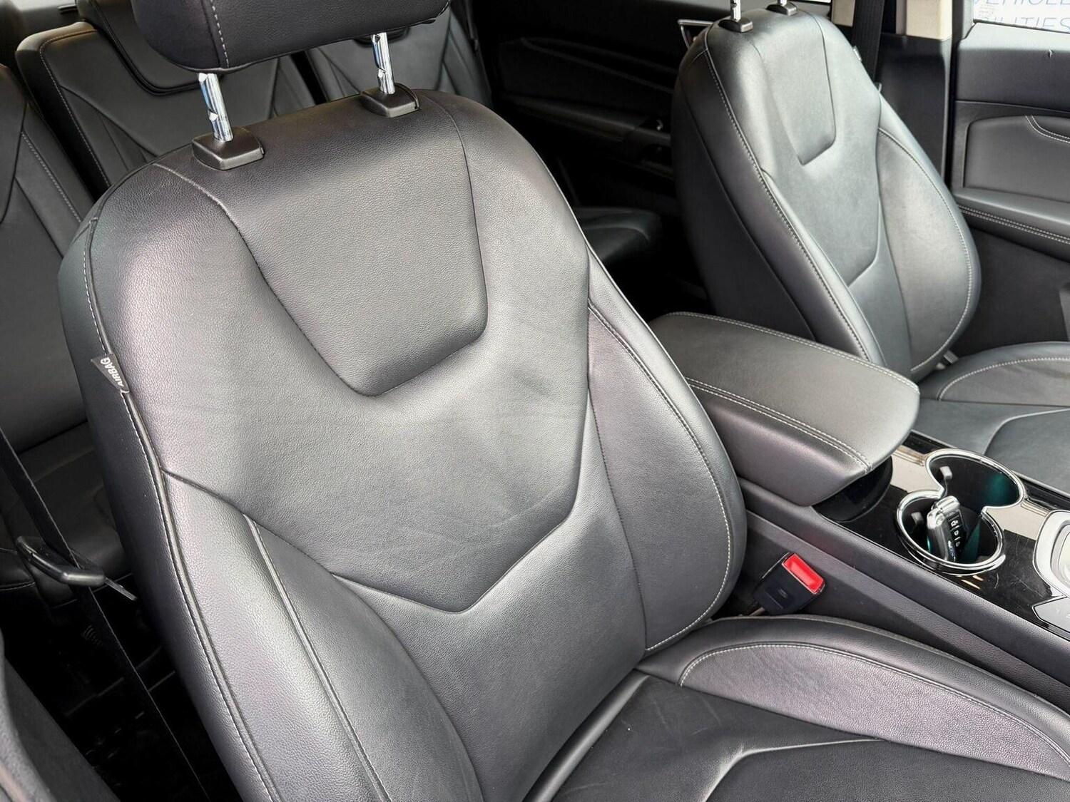 Used Ford S-Max 2015 for sale - 76541568: Photo 10